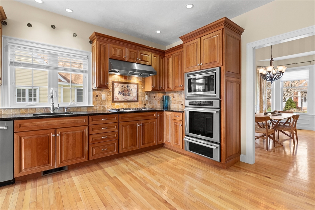 8 Ridgeway Cir # 8