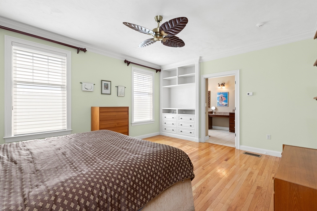 8 Ridgeway Cir # 8