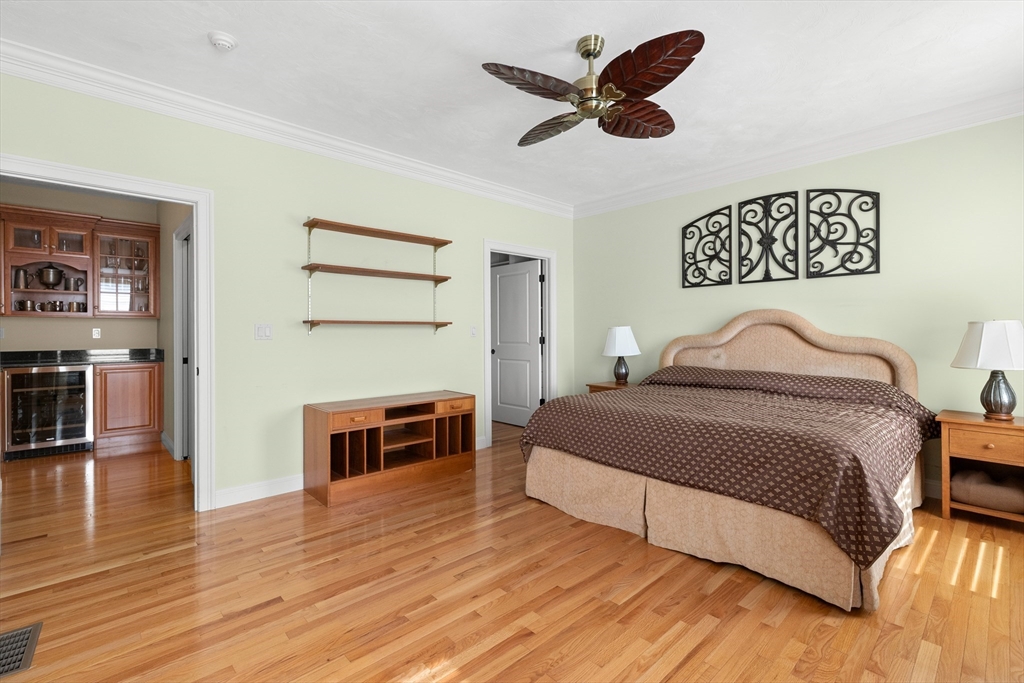 8 Ridgeway Cir # 8