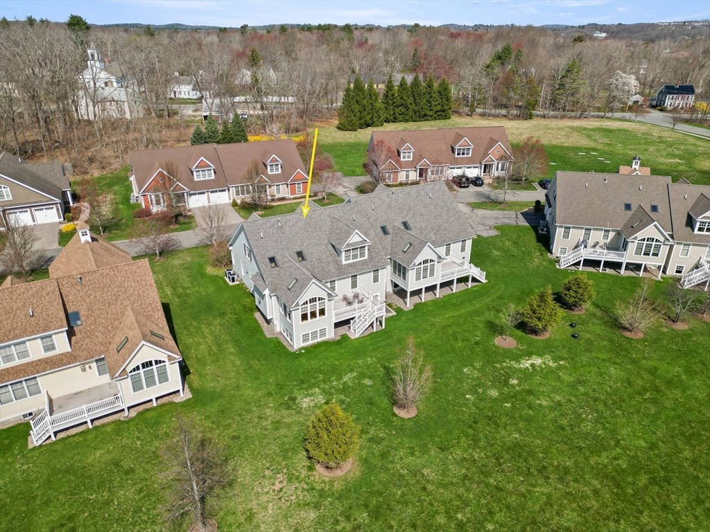 8 Ridgeway Cir # 8