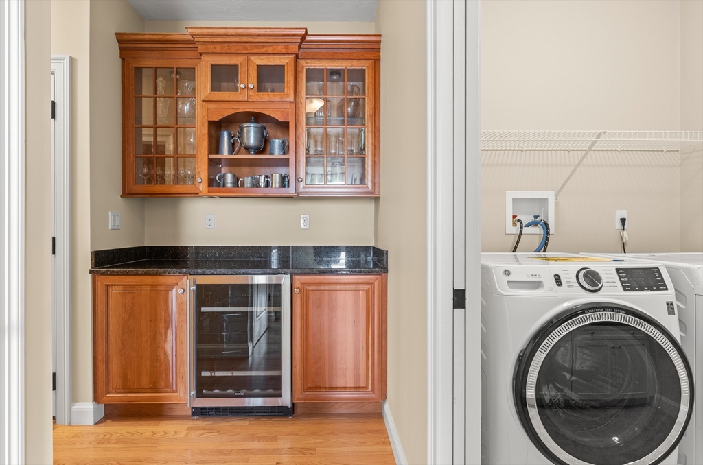 8 Ridgeway Cir # 8