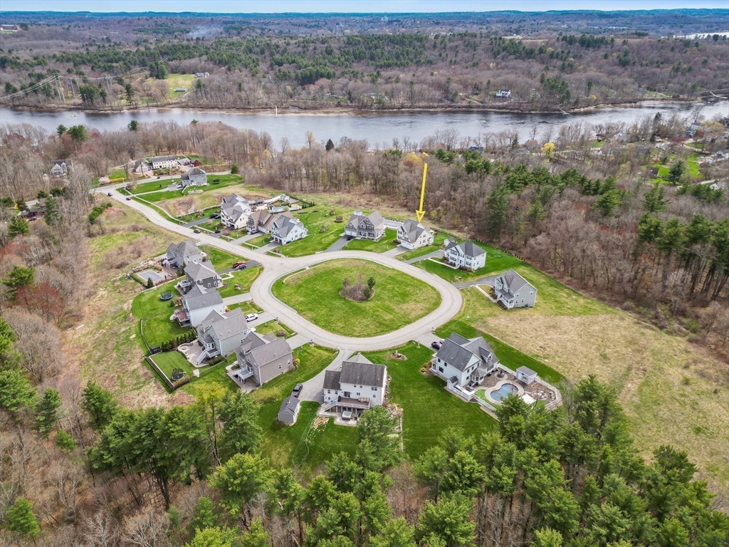 12 Poplar Hill Cir