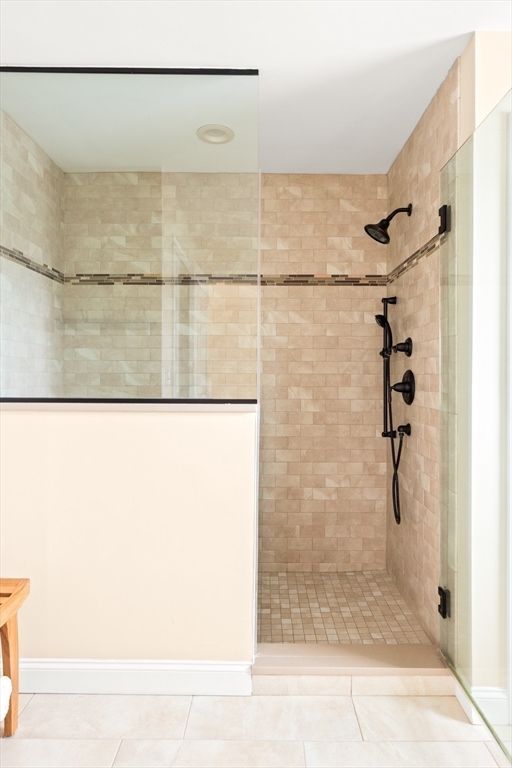 12 Poplar Hill Cir