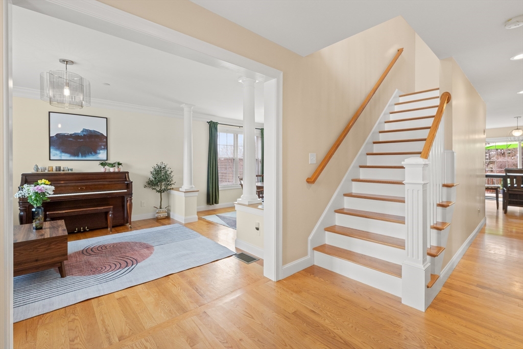 12 Poplar Hill Cir