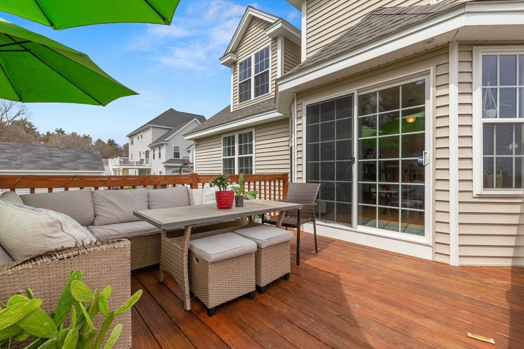 12 Poplar Hill Cir