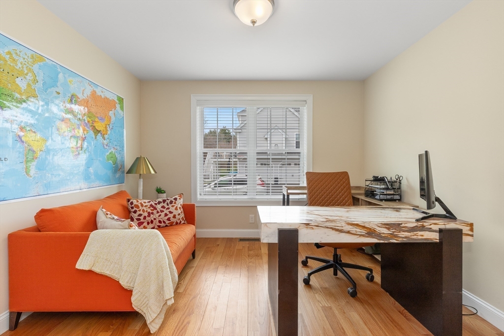 12 Poplar Hill Cir