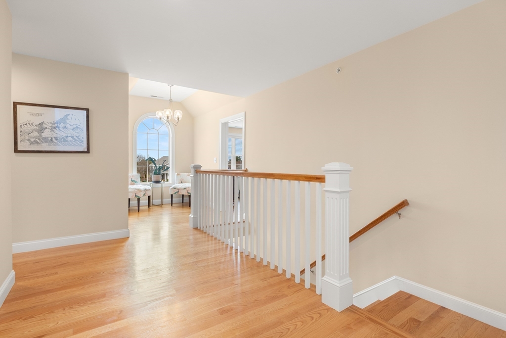 12 Poplar Hill Cir
