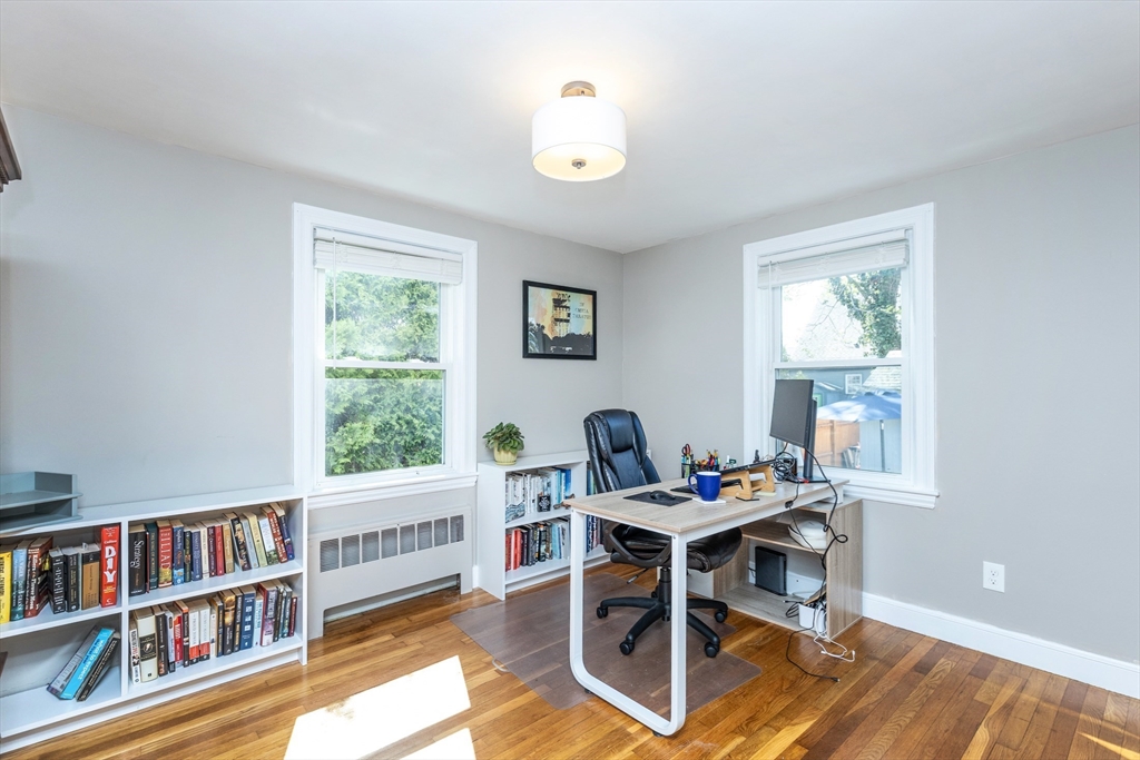 7 Linden Rd