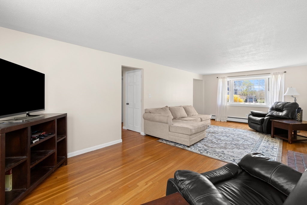 20 Baldpate Rd