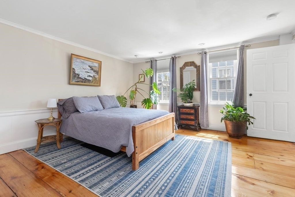 21 Purchase St