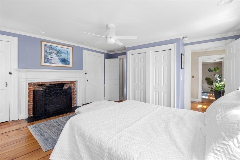21 Purchase St