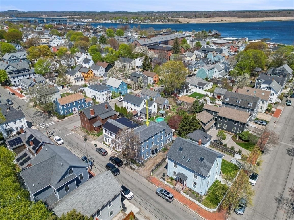 21 Purchase St