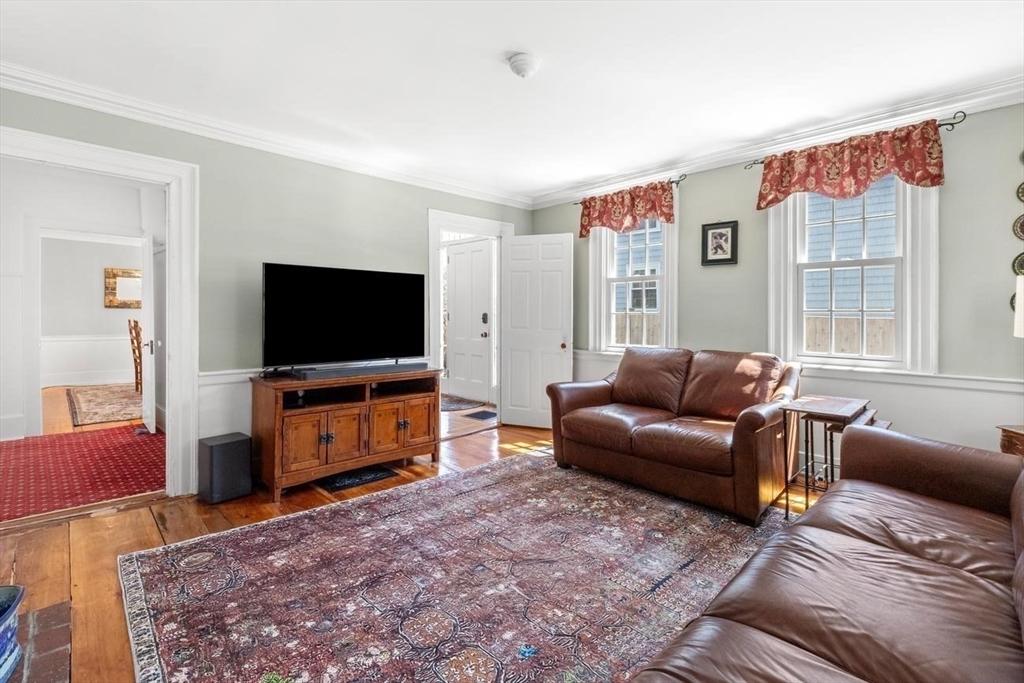 21 Purchase St