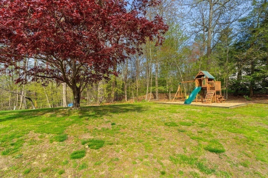 4 Greybirch Rd