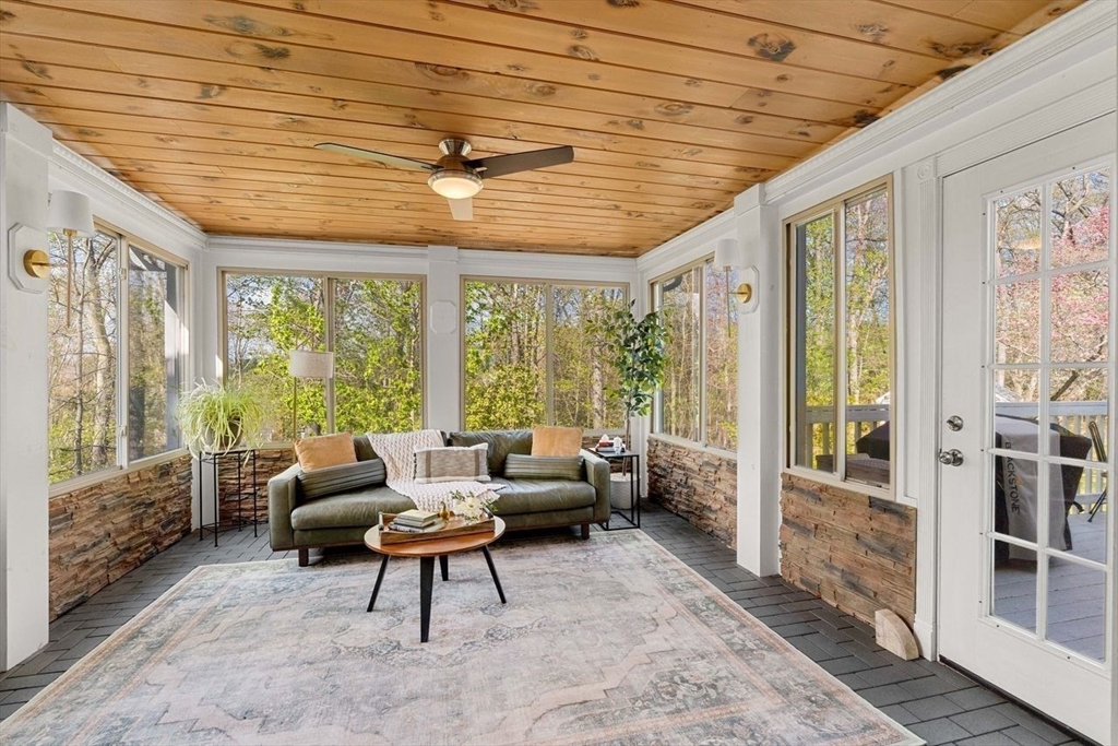 4 Greybirch Rd