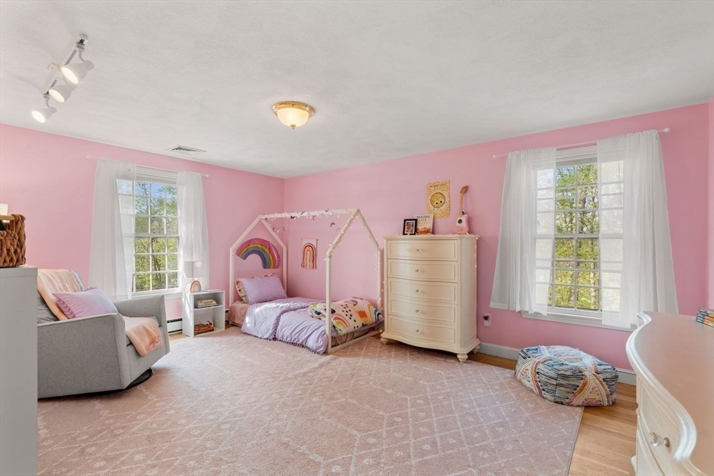 4 Greybirch Rd