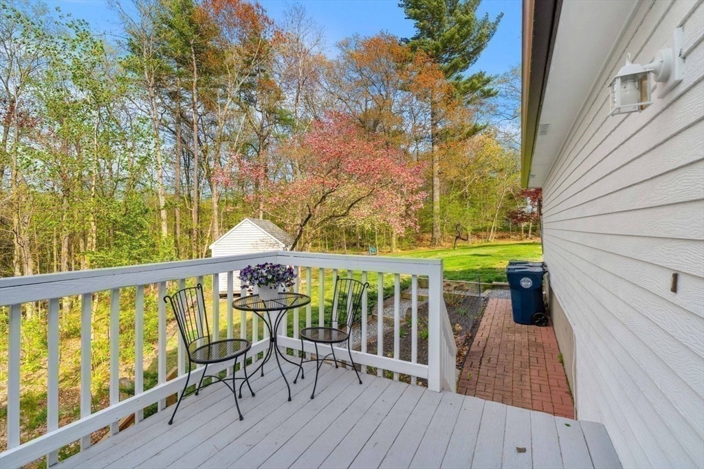 4 Greybirch Rd