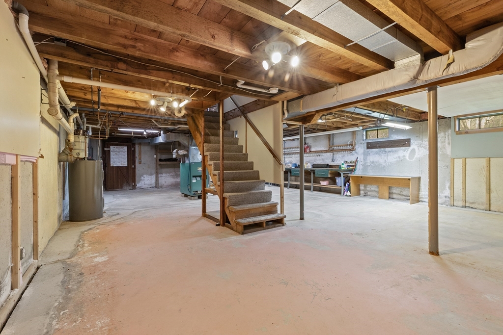 93 Hadley Rd