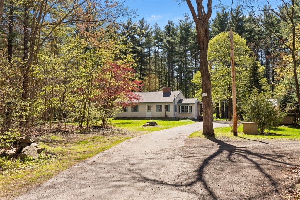 93 Hadley Rd