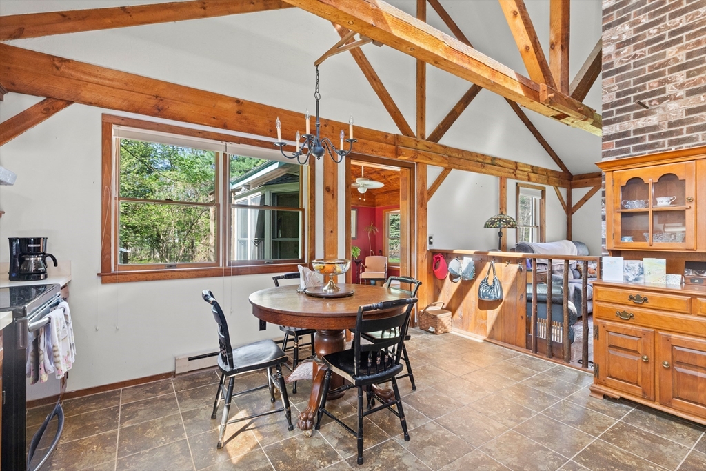 93 Hadley Rd