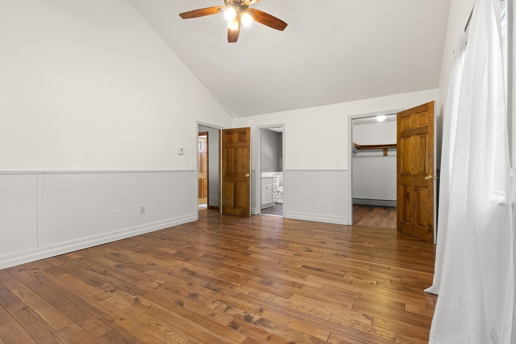 7 Byfield Rd