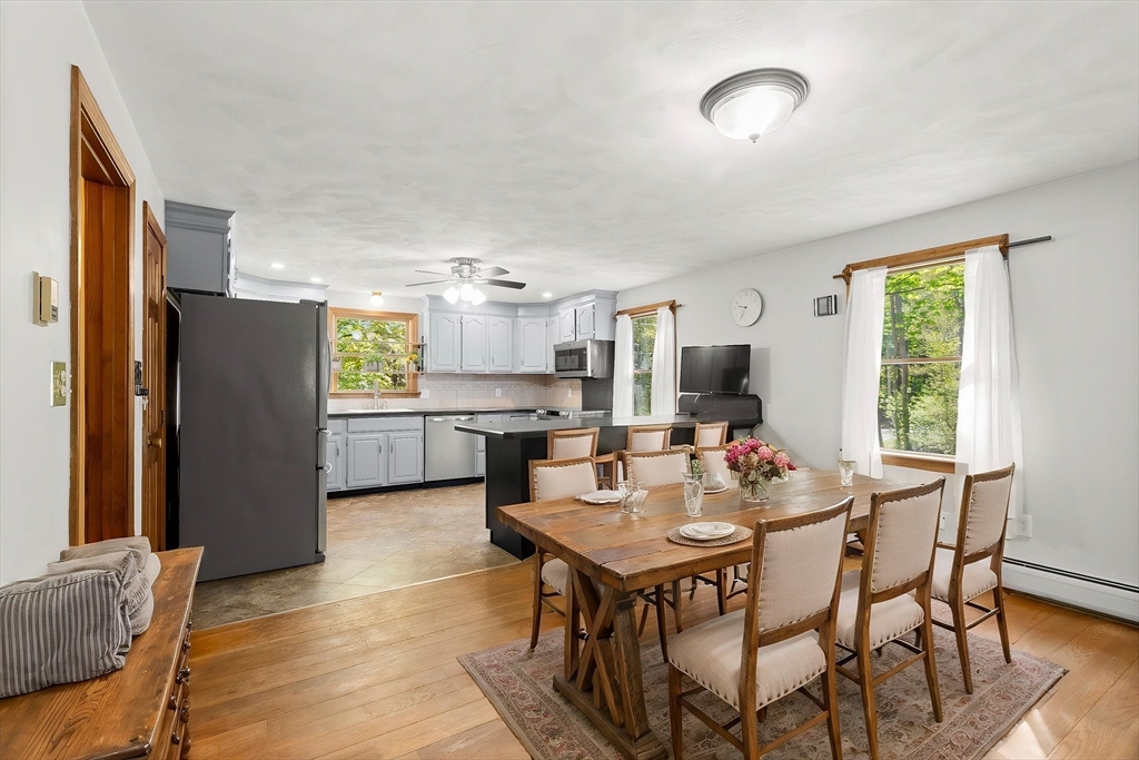 7 Byfield Rd