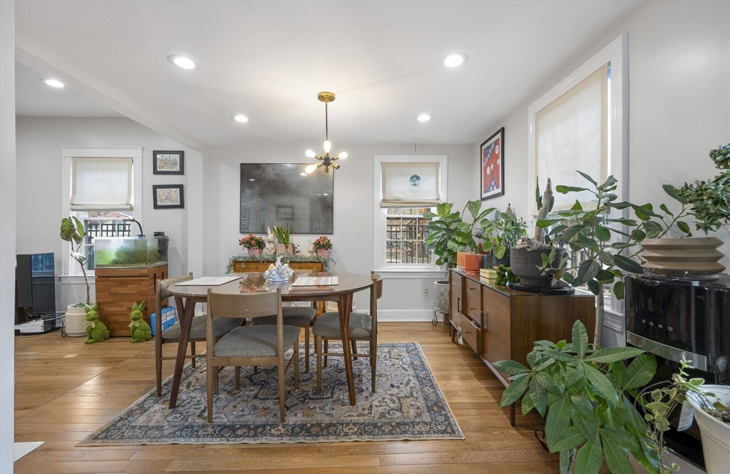3 Fellsmere Ave
