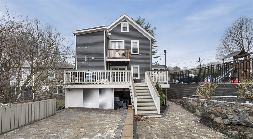 3 Fellsmere Ave