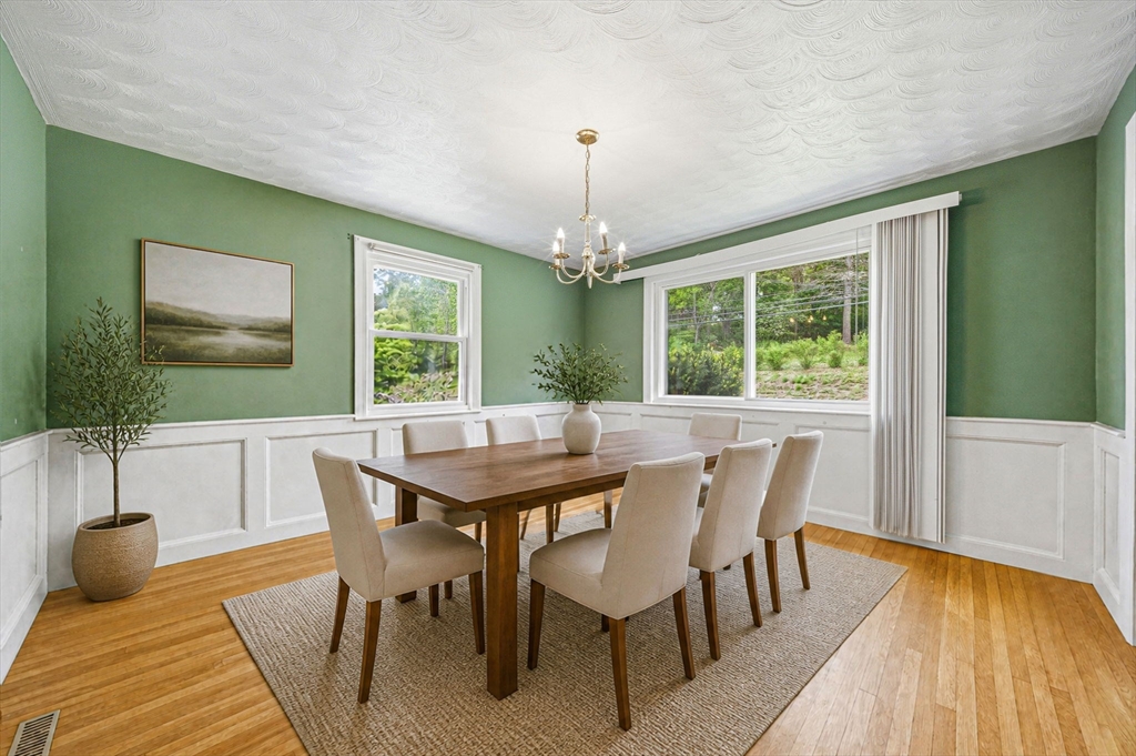 146 Acton Road