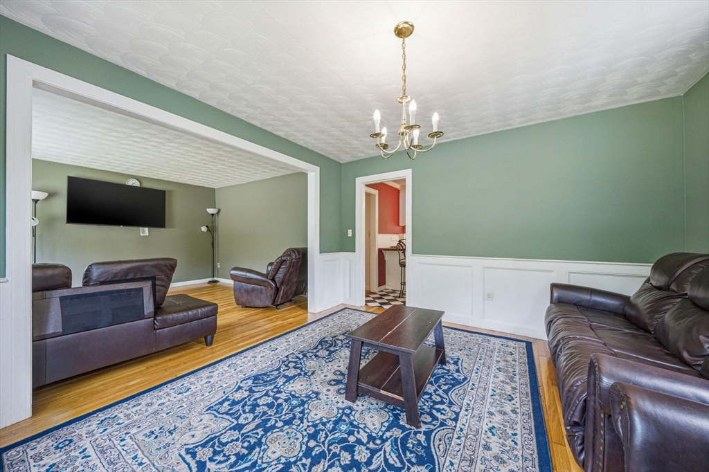 146 Acton Road