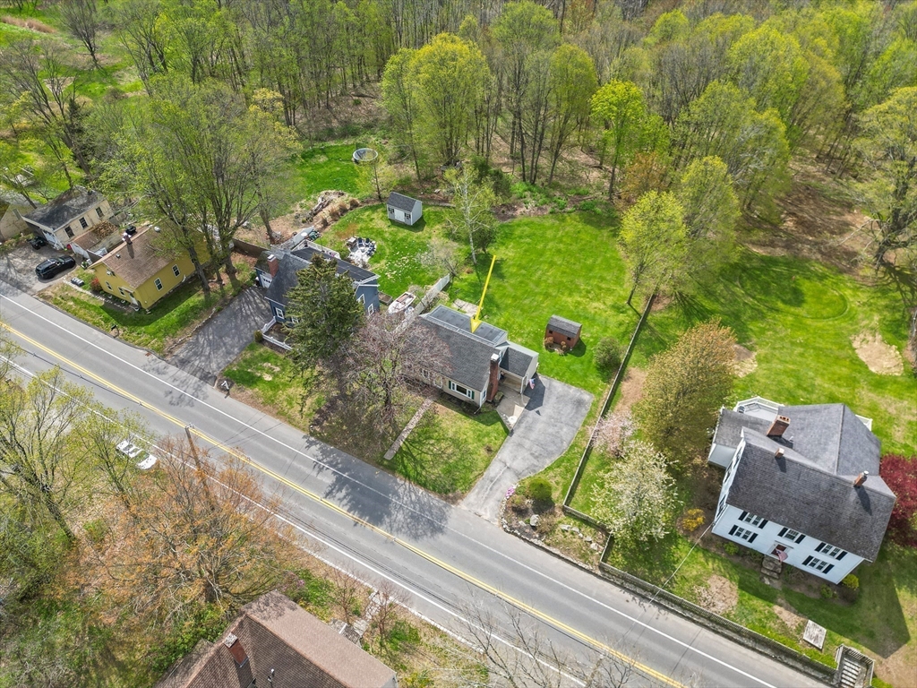 557 Main St