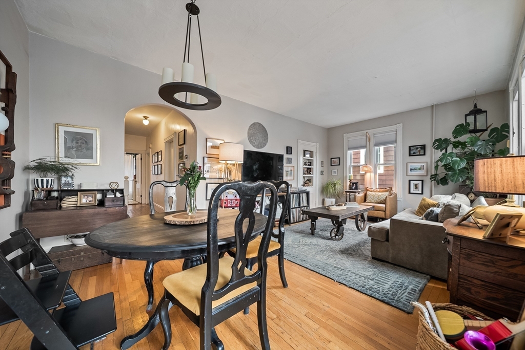 37 John St # 2