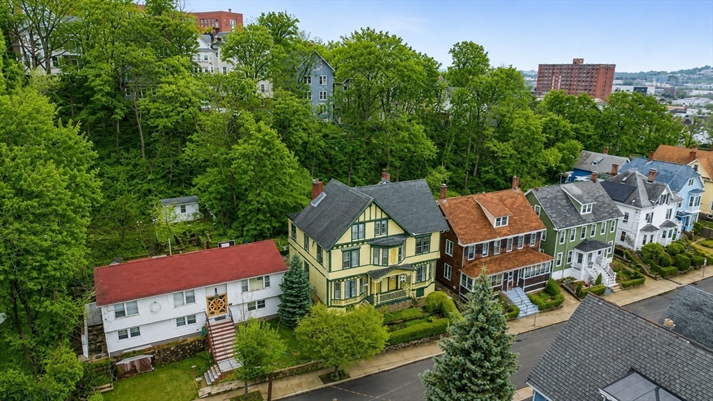 37 John St # 2