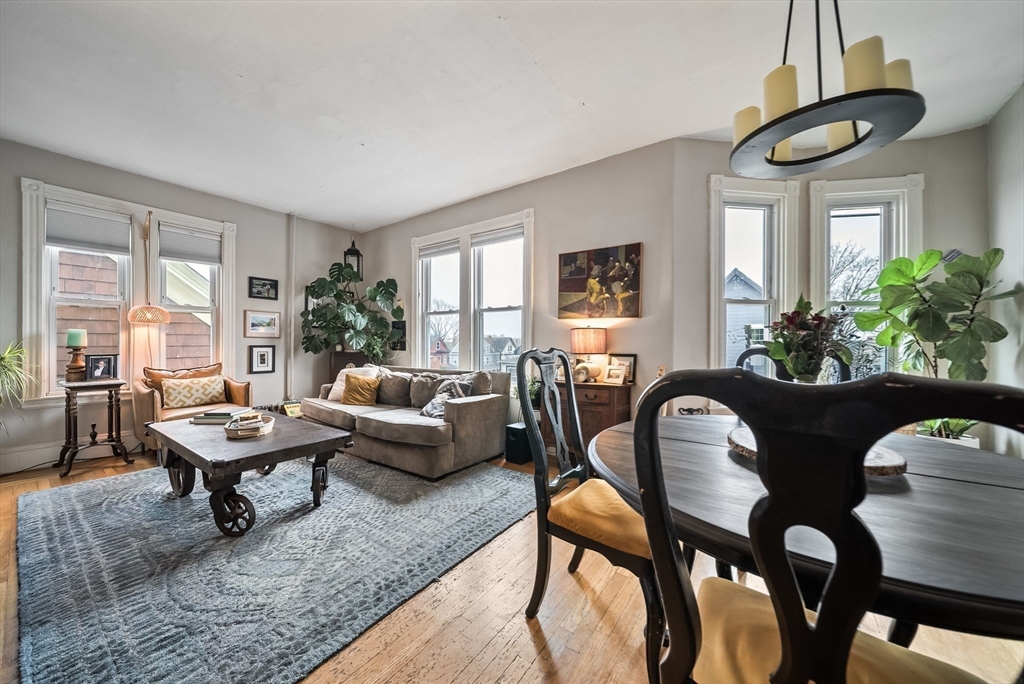 37 John St # 2