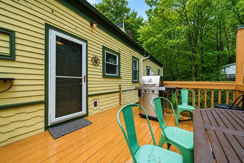 37 John St # 2