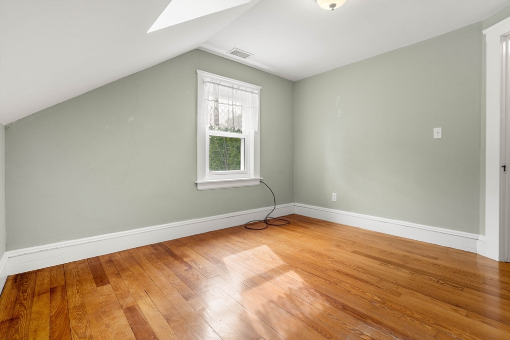 116 Killam Hill Rd