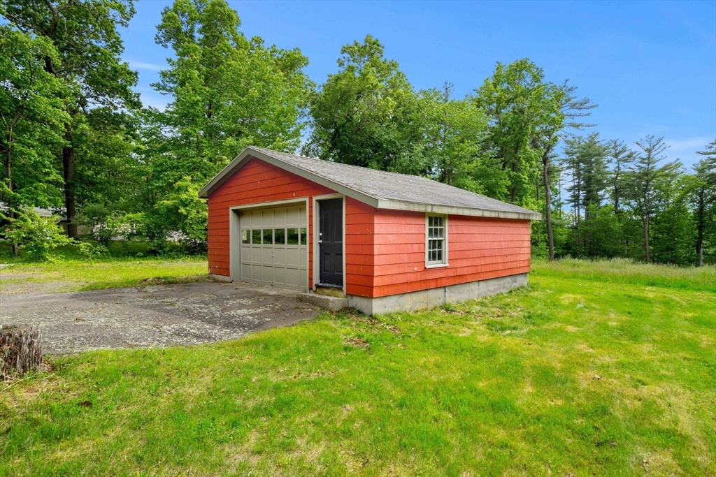 116 Killam Hill Rd
