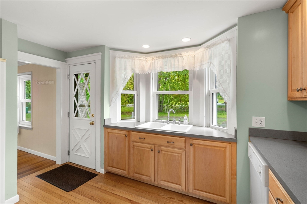 116 Killam Hill Rd