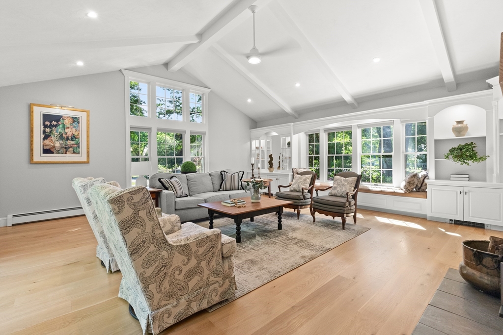 15 Parsons Rd