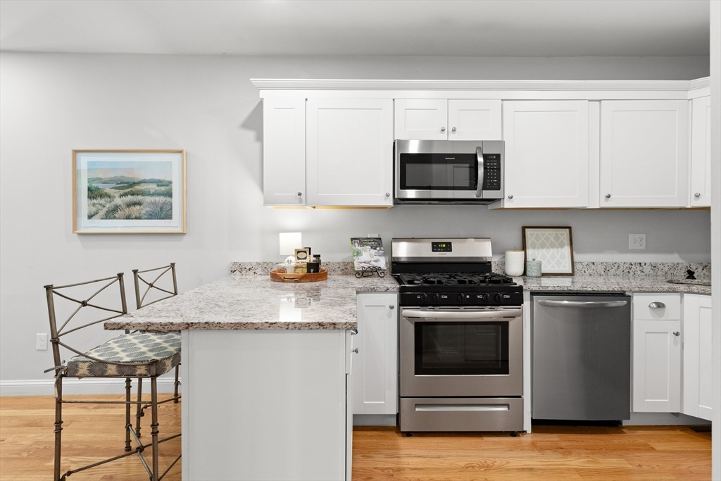 163 Elm St # 1