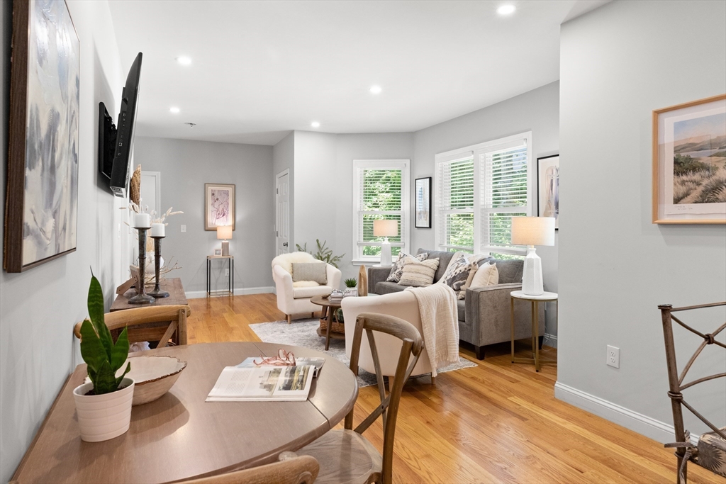 163 Elm St # 1