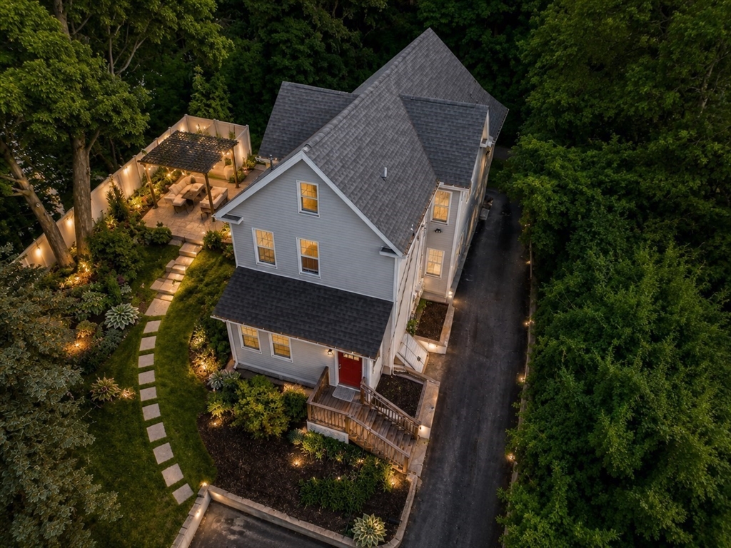 163 Elm St # 1
