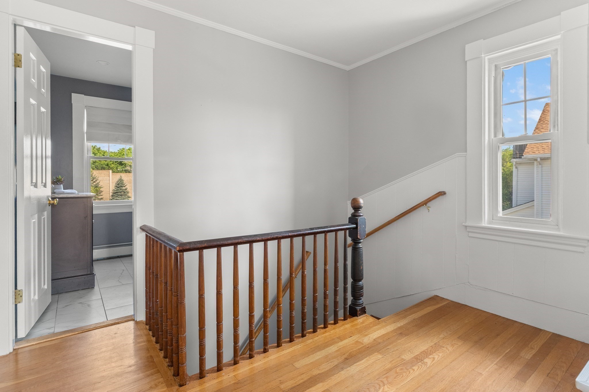 18 Hardy St