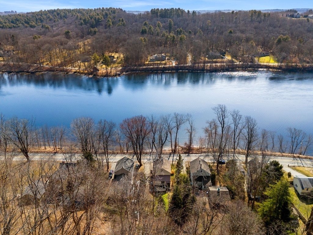 118 River Rd