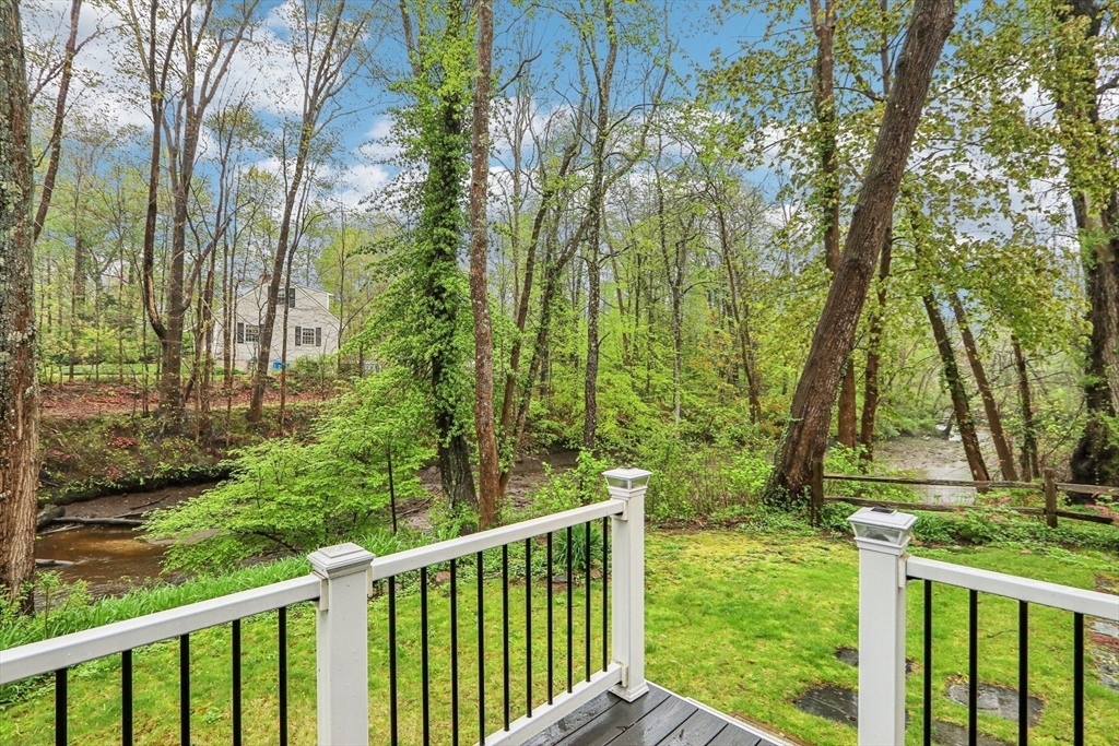118 River Rd