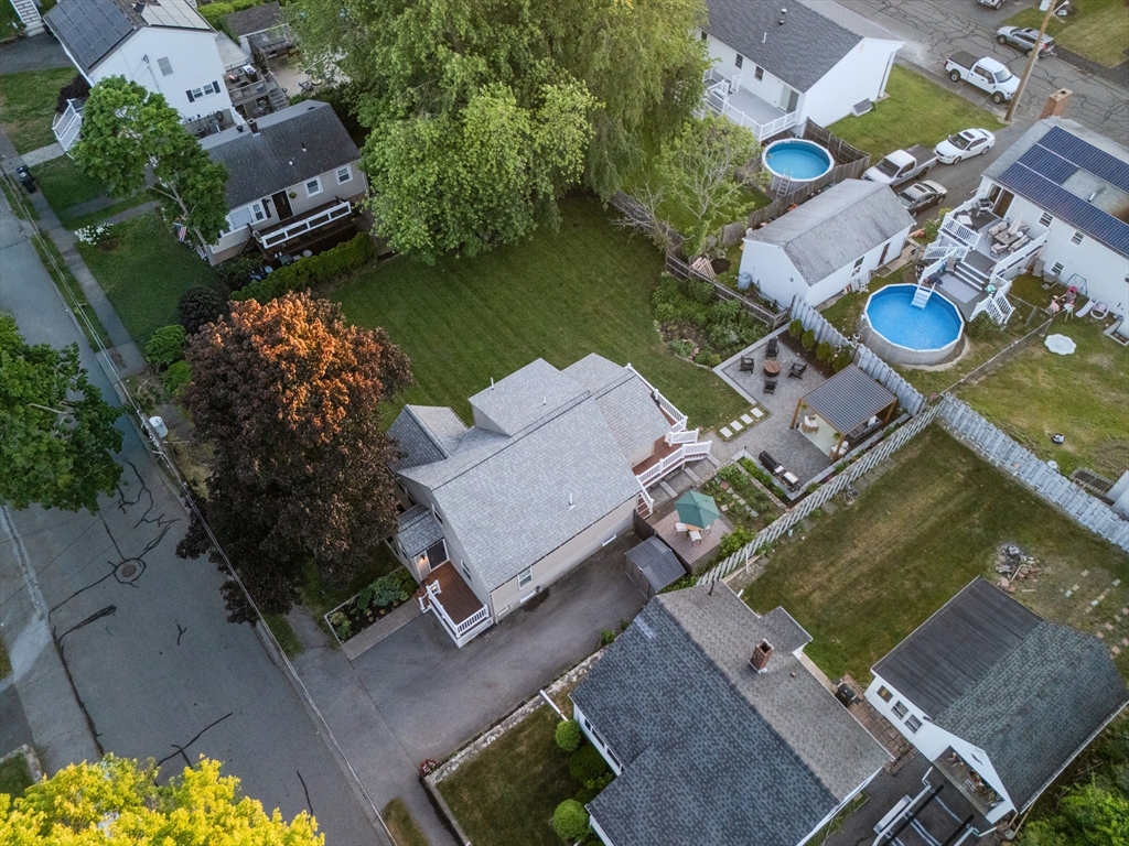 37 Hillcrest Ave