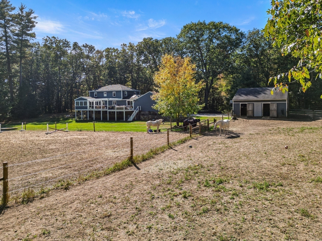 34 Roberts Rd
