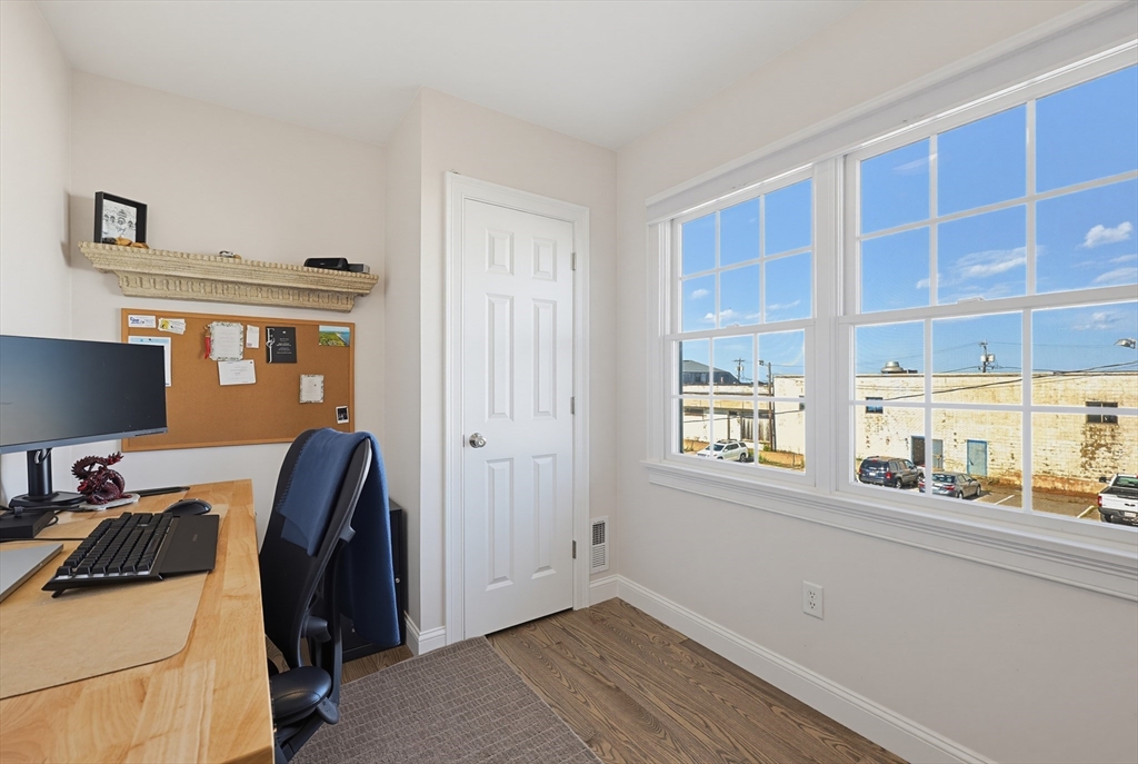 11 Railroad Ave # B6