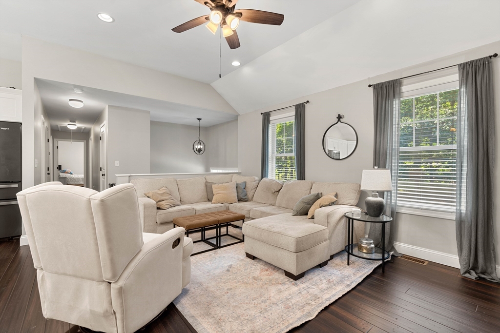 45 Folly Mill Rd