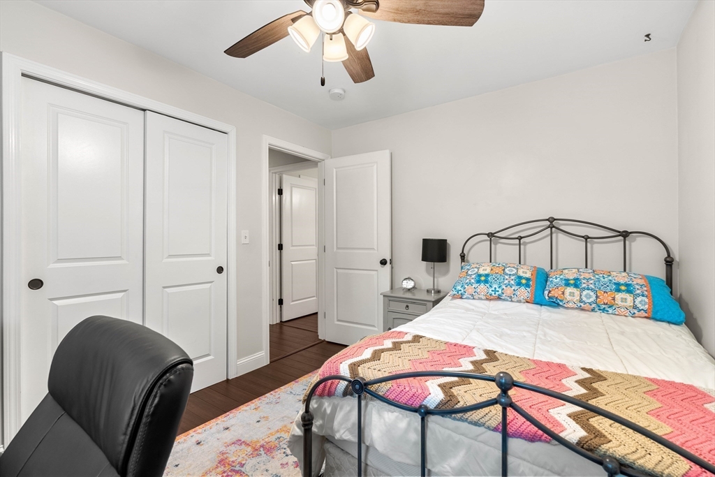 45 Folly Mill Rd